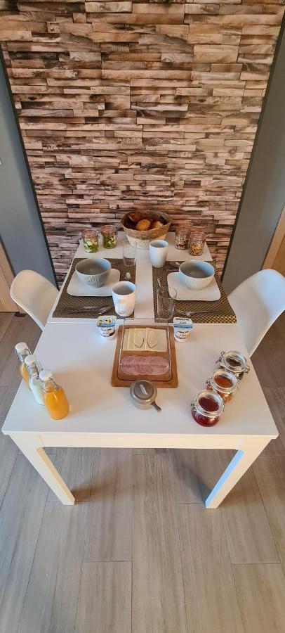Bed'N'Bulles - Wellness Privatif Acomodação com café da manhã Dinant Exterior foto